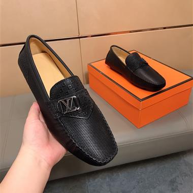 Louis Vuitton   2026新款男生休閒時尚鞋子