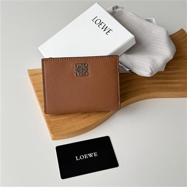 LOEWE  2026新款時尚包包 尺寸：12x9x3CM