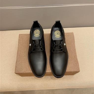 VERSACE  2026新款男生休閒時尚鞋子
