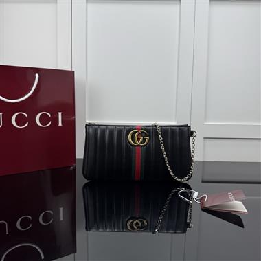 GUCCI   2026新款女生時尚包包   尺寸：26*13*1.5CM