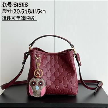 GUCCI   2026新款女生時尚包包   尺寸：20.5x18x11.5CM